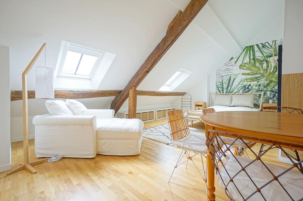 Beautiful Bright Apartment Near The Marais Париж Екстериор снимка