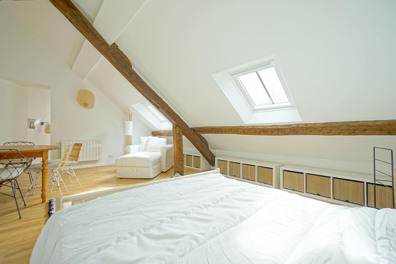 Beautiful Bright Apartment Near The Marais Париж Екстериор снимка